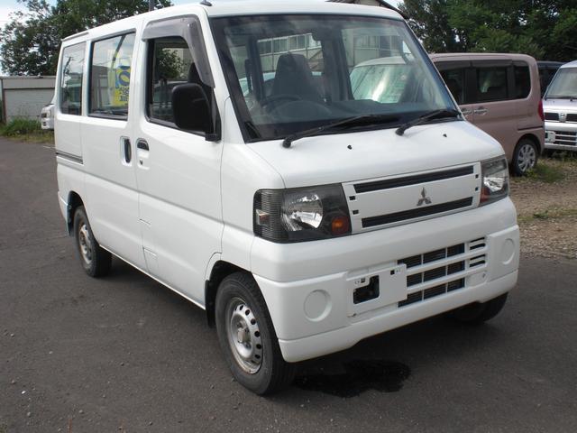 ミニキャブバン ＣＤ　４ＷＤ　５速ＭＴ　両側スライドドア　エアコン　運転席エアバッグ　助手席エアバッグ（6枚目）