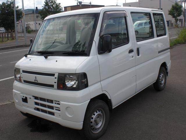 ミニキャブバン ＣＤ　４ＷＤ　５速ＭＴ　両側スライドドア　エアコン　運転席エアバッグ　助手席エアバッグ（7枚目）