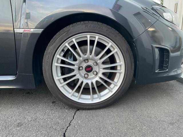 インプレッサ ＷＲＸ　ＳＴｉ　Ｄｅｆｉ３連メーター（ブースト計、油温計、油圧計）、プッシュスタート、運転席パワーシート、ＥＴＣ（12枚目）