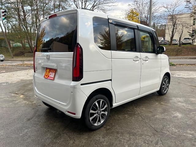 N-BOX ベースグレード 4WD 9インチナビ 両側パワースライドドア エンジンスターター Bカメラ(4枚目)