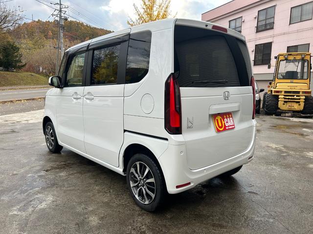 N-BOX ベースグレード 4WD 9インチナビ 両側パワースライドドア エンジンスターター Bカメラ(6枚目)