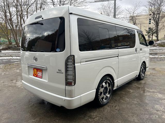 ハイエースワゴン GL 4WD ロング HKSスーパーチャージャー 前置きIC アルパイン11インチナビ Bカメラ フリップダウンモニター ローダウン オーバーフェンダー LEDテール(4枚目)