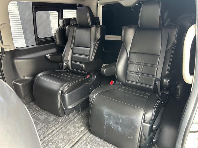 ハイエースワゴン GL 4WD ロング HKSスーパーチャージャー 前置きIC アルパイン11インチナビ Bカメラ フリップダウンモニター ローダウン オーバーフェンダー LEDテール(24枚目)