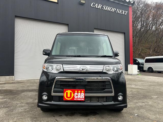タント カスタムＲＳ　４ＷＤ　ターボ　エコアイドル　パワースライドドア　純正ナビ　ＴＶ　Ｂｌｕｅｔｏｏｔｈオーディオ　エンジンスターター　後期モデル（2枚目）