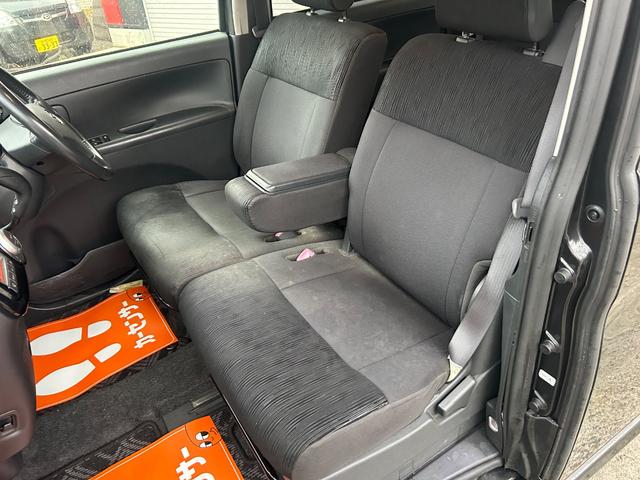 タント カスタムＲＳ　４ＷＤ　ターボ　エコアイドル　パワースライドドア　純正ナビ　ＴＶ　Ｂｌｕｅｔｏｏｔｈオーディオ　エンジンスターター　後期モデル（15枚目）