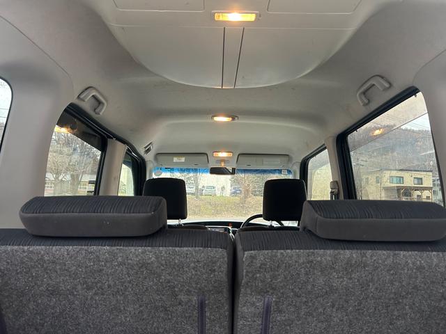 タント カスタムＲＳ　４ＷＤ　ターボ　エコアイドル　パワースライドドア　純正ナビ　ＴＶ　Ｂｌｕｅｔｏｏｔｈオーディオ　エンジンスターター　後期モデル（19枚目）