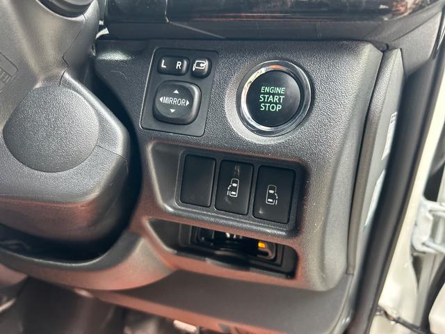 ハイエースワゴン ＧＬ　ファインテックツアラー　４ＷＤ　両側パワースライドドア　社外ナビ　ＴＶ　Ｂカメラ　フリップダウンモニター　フロントスポイラー　社外ＬＥＤテールランプ　シートカバー（21枚目）