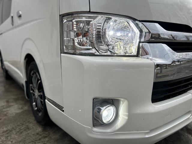 ハイエースワゴン ＧＬ　ファインテックツアラー　４ＷＤ　両側パワースライドドア　社外ナビ　ＴＶ　Ｂカメラ　フリップダウンモニター　フロントスポイラー　社外ＬＥＤテールランプ　シートカバー（23枚目）