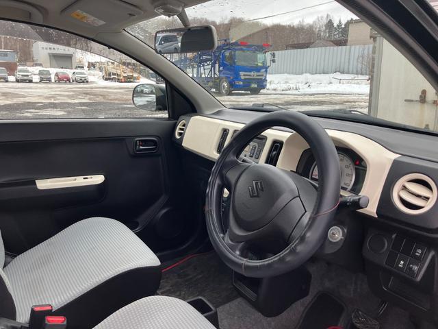 アルト Ｌ　エコアイドル　横滑り防止装置付き　運転席助手席エアバッグ　シートＨ　ＰＷ　セキュリティアラーム　キーレス　ＰＳ　運転席エアバック　ＡＢＳ　４ＷＤ　エアコン　安全ボディ（11枚目）