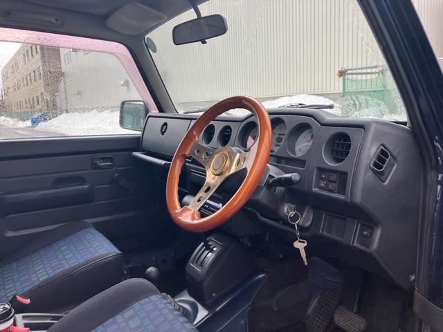 ジムニー ワイルドウインド　四駆　カセット　エアコンパワステ（8枚目）