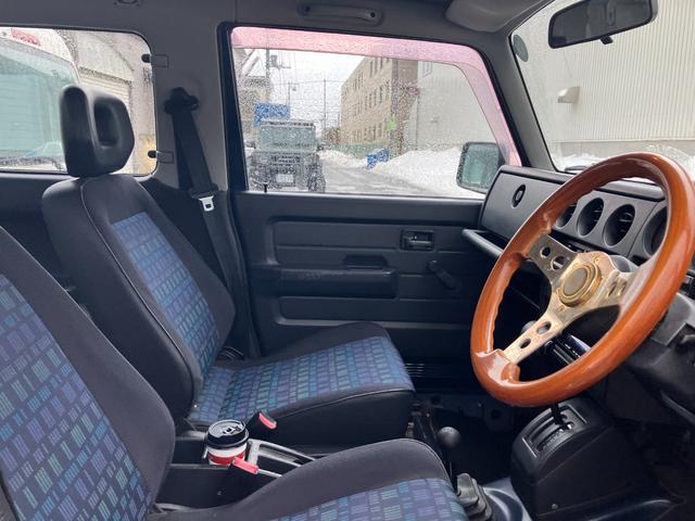 ジムニー ワイルドウインド　四駆　カセット　エアコンパワステ（9枚目）