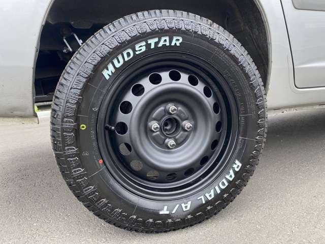 4WD/Navi/CD