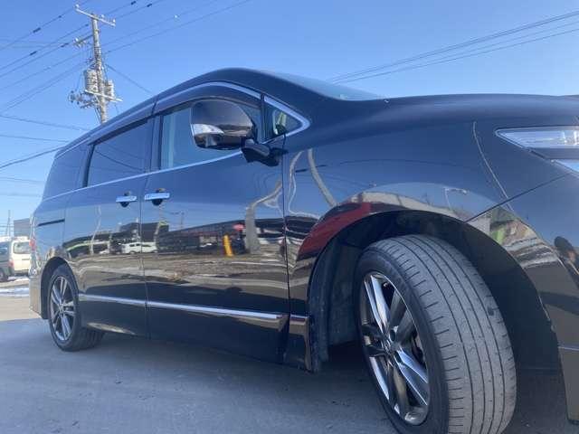 4WD/Sunroof/Navi/DVD/AW