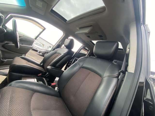 4WD/Sunroof/Navi/DVD/AW