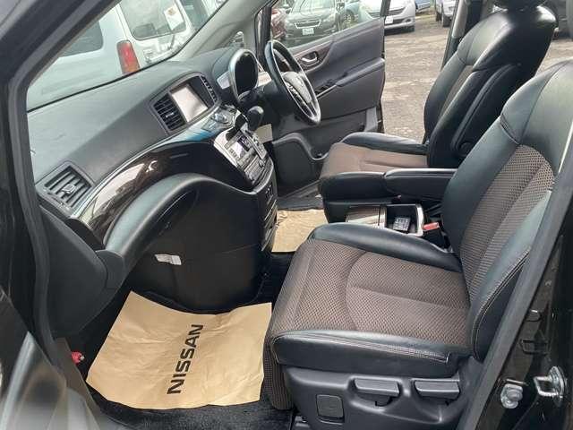 4WD/Sunroof/Navi/DVD/AW