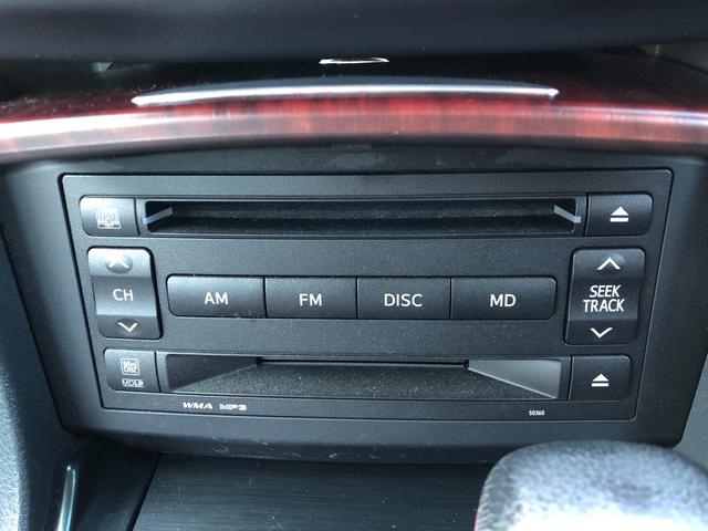 クラウン ロイヤルサルーンｉ－Ｆｏｕｒ　寒冷地仕様　パワーシート　プッシュスタート　スマートキー　トランクイージークローザー　ＨＩＤ　パワーシート　キーレス　盗難防止システム　衝突安全ボディ　ＡＢＳ　ＥＳＣ（12枚目）