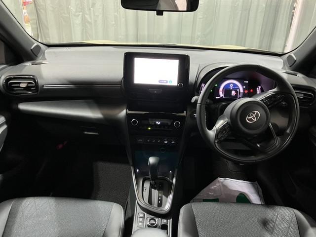 ヤリスクロス ハイブリッドＺ　４ＷＤ　メモリーナビ　ミュージックプレイヤー接続可　バックカメラ　衝突被害軽減システム　ＥＴＣ　ＬＥＤヘッドランプ　アイドリングストップ（5枚目）