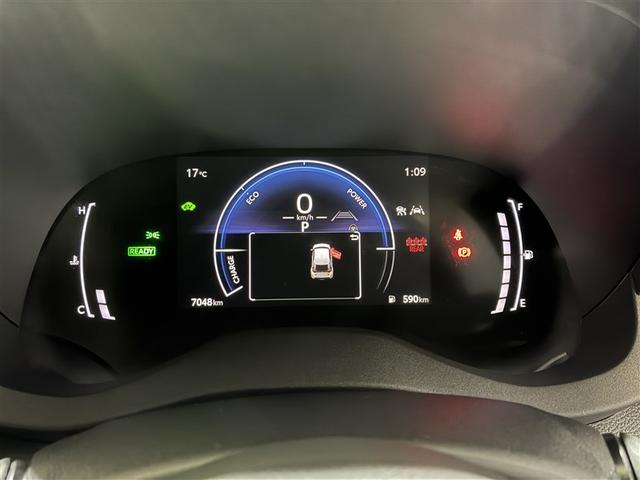 ヤリスクロス ハイブリッドＺ　４ＷＤ　メモリーナビ　バックカメラ　衝突被害軽減システム　ＥＴＣ　ＬＥＤヘッドランプ（13枚目）