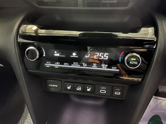 ヤリスクロス ハイブリッドＺ　４ＷＤ　メモリーナビ　バックカメラ　衝突被害軽減システム　ＥＴＣ　ＬＥＤヘッドランプ（16枚目）