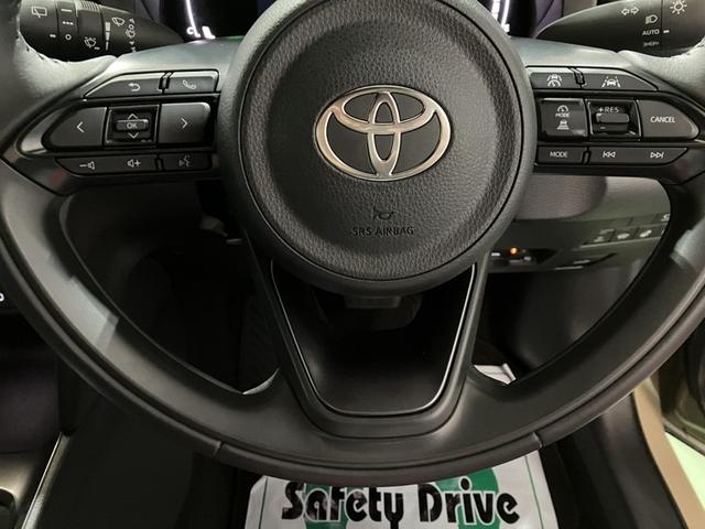ヤリスクロス ハイブリッドＺ　４ＷＤ　メモリーナビ　バックカメラ　衝突被害軽減システム　ＥＴＣ　ＬＥＤヘッドランプ（12枚目）