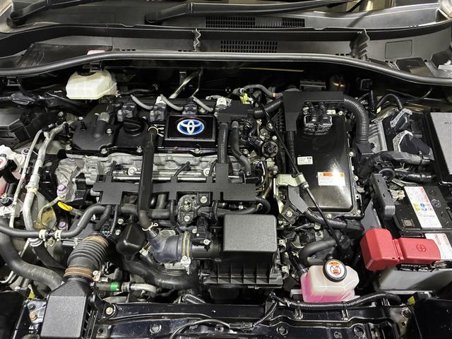 カローラクロス ハイブリッド　Ｚ　サンルーフ　４ＷＤ　メモリーナビ　バックカメラ　衝突被害軽減システム　ＥＴＣ　ＬＥＤヘッドランプ　ワンオーナー（19枚目）