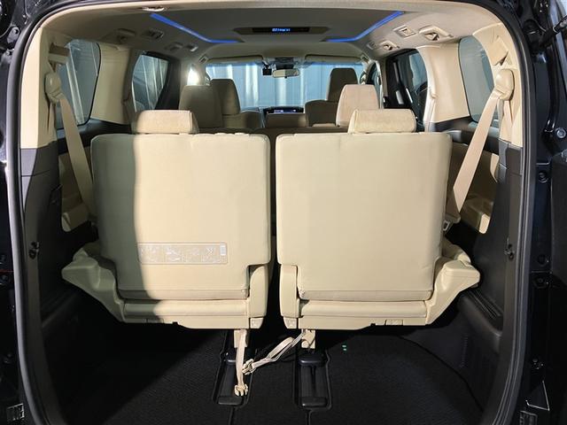 アルファード ２．５Ｘ　４ＷＤ　バックカメラ　衝突被害軽減システム　ドラレコ　電動スライドドア　ＬＥＤヘッドランプ　乗車定員８人　３列シート　ワンオーナー（11枚目）