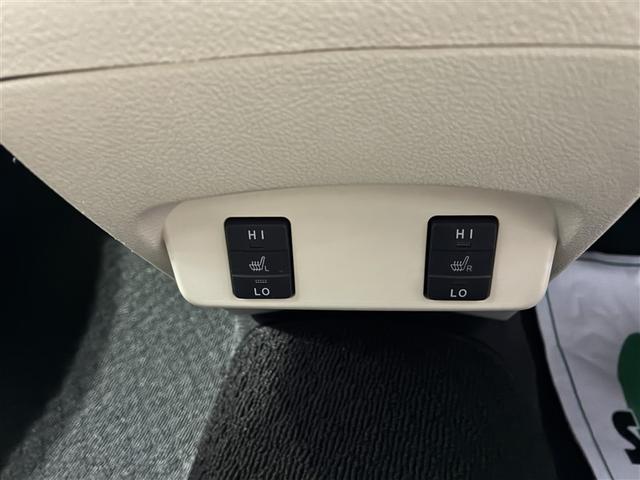 シエンタ Ｇ　４ＷＤ　ＥＴＣ　両側電動スライド　乗車定員６人　３列シート（17枚目）