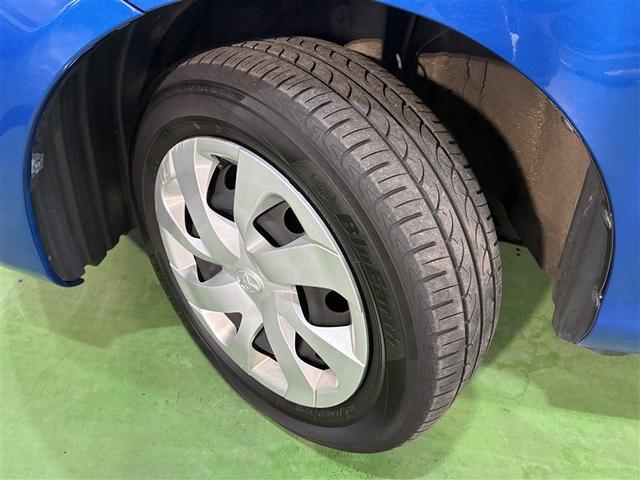 シエンタ Ｇ　４ＷＤ　ＥＴＣ　両側電動スライド　乗車定員６人　３列シート（20枚目）