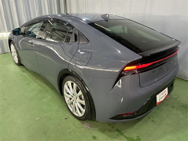 プリウス Ｚ　フルセグ　メモリーナビ　ミュージックプレイヤー接続可　バックカメラ　衝突被害軽減システム　ＥＴＣ　ドラレコ　ＬＥＤヘッドランプ（3枚目）