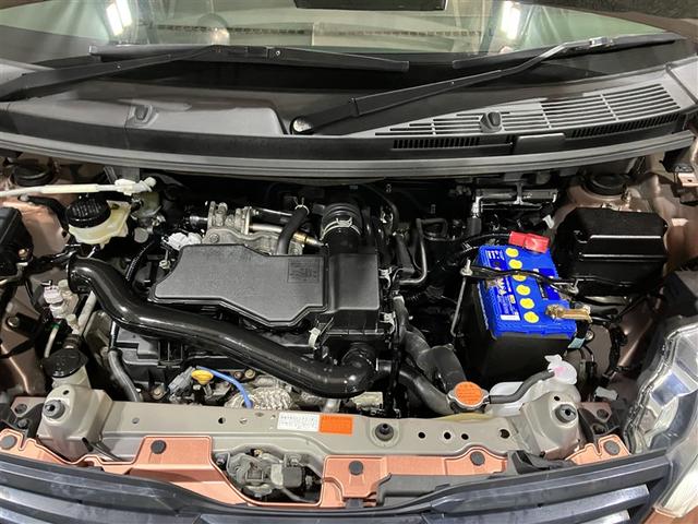 ルーミー Ｘ　Ｓ　ワンセグ　メモリーナビ　ミュージックプレイヤー接続可　バックカメラ　衝突被害軽減システム　ＥＴＣ　電動スライドドア　アイドリングストップ（19枚目）