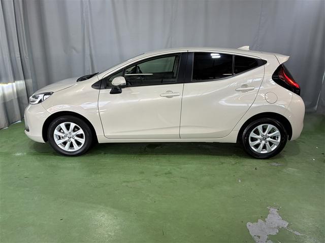 アクア Ｚ　フルセグ　バックカメラ　衝突被害軽減システム　ＥＴＣ　ＬＥＤヘッドランプ　ワンオーナー（4枚目）