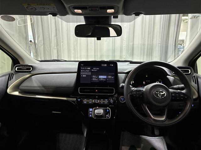 アクア Ｚ　フルセグ　バックカメラ　衝突被害軽減システム　ＥＴＣ　ＬＥＤヘッドランプ　ワンオーナー（9枚目）