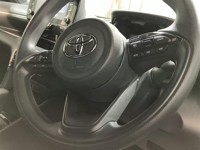 ヤリス Ｇ　４ＷＤ　フルセグ　メモリーナビ　ミュージックプレイヤー接続可　バックカメラ　衝突被害軽減システム　ＥＴＣ（15枚目）