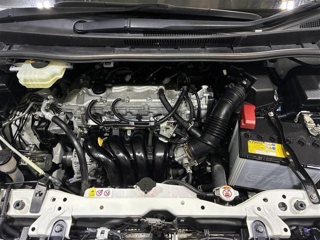 ヴォクシー ZS 煌II 4WD フルセグ メモリーナビ DVD再生 後席モニター バックカメラ 衝突被害軽減システム ETC 両側電動スライド LEDヘッドランプ 乗車定員7人 3列シート ワンオーナー アイドリングストップ(22枚目)