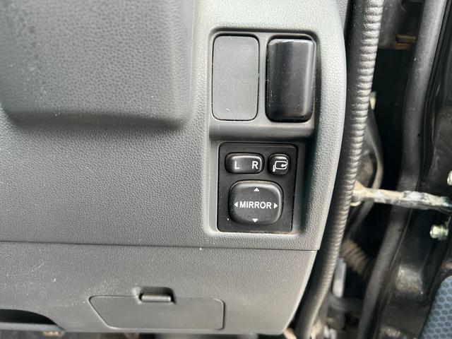 ピクシスバン クルーズ　４ＷＤ　ハイルーフ　軽バン　軽ワゴン　キーレス　オーバーヘッドコンソール　スタッドレス装着　電格ミラー　ＰＷ（27枚目）