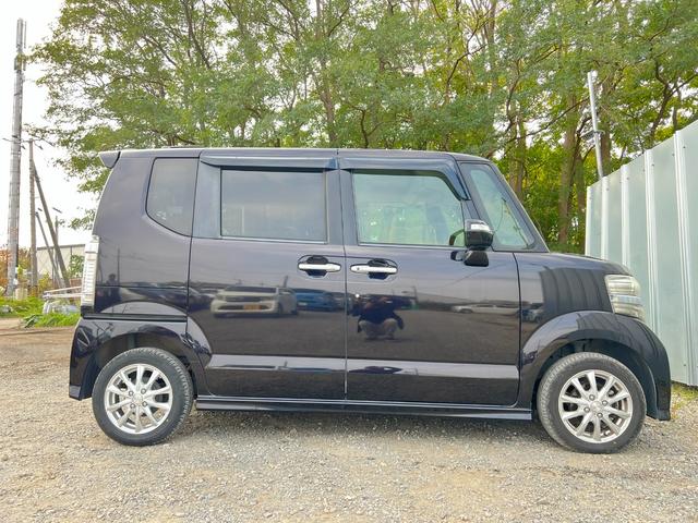 Ｎ－ＢＯＸカスタム Ｇ・Ｌパッケージ　４ＷＤ　両側パワースライドドア　純正ナビ＆ＴＶ　バックカメラ　Ｂｌｕｅｔｏｏｔｈ　ドラレコ　スマートキー　プッシュスタート　横滑り防止　エンスタ　オーバーヘッドコンソール（17枚目）
