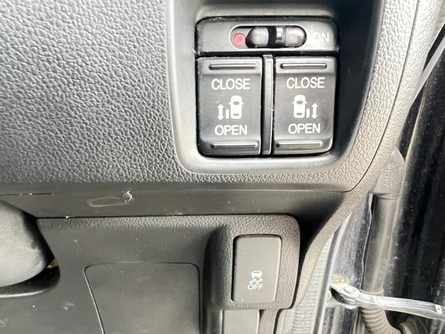 Ｎ－ＢＯＸカスタム Ｇ・Ｌパッケージ　４ＷＤ　両側パワースライドドア　純正ナビ＆ＴＶ　バックカメラ　Ｂｌｕｅｔｏｏｔｈ　ドラレコ　スマートキー　プッシュスタート　横滑り防止　エンスタ　オーバーヘッドコンソール（30枚目）