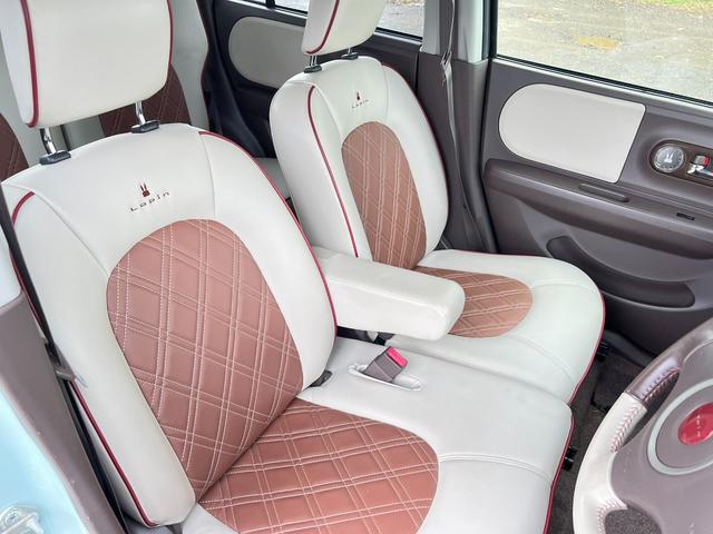 アルトラパンショコラ Ｘ　４ＷＤ　車検Ｒ９年７月３０日　８万キロ　社外ナビ＆ＴＶ　ＥＴＣ　革シート　スマートキー　プッシュスタート　シートヒーター　ＨＩＤ　革巻きステアリング（29枚目）