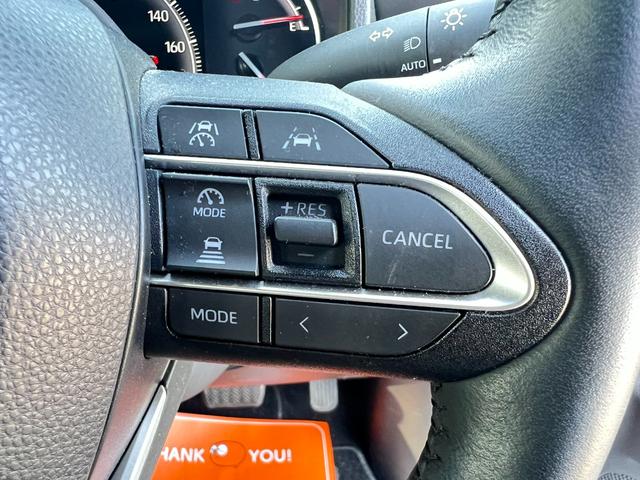 ヴォクシー S-Z 4WD 車検R9年10月2日 スタッドレス装着済 モデリスタ16インチAW 走行2万キロ ブリヂストンVRX3 エンスタ 両側パワスラ 衝突軽減システム レーンアシスト レーダークルーズ 前後ドラレコ(15枚目)