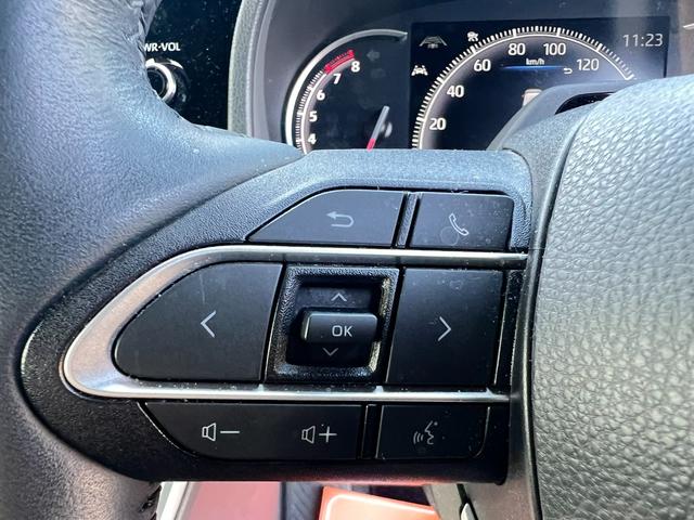 ヴォクシー S-Z 4WD 車検R9年10月2日 スタッドレス装着済 モデリスタ16インチAW 走行2万キロ ブリヂストンVRX3 エンスタ 両側パワスラ 衝突軽減システム レーンアシスト レーダークルーズ 前後ドラレコ(60枚目)