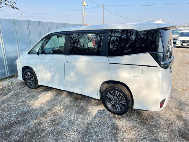 ヴォクシー S-Z 4WD 車検R9年10月2日 スタッドレス装着済 モデリスタ16インチAW 走行2万キロ ブリヂストンVRX3 エンスタ 両側パワスラ 衝突軽減システム レーンアシスト レーダークルーズ 前後ドラレコ(62枚目)