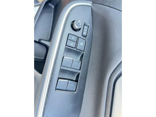 ヴォクシー S-Z 4WD 車検R9年10月2日 スタッドレス装着済 モデリスタ16インチAW 走行2万キロ ブリヂストンVRX3 エンスタ 両側パワスラ 衝突軽減システム レーンアシスト レーダークルーズ 前後ドラレコ(63枚目)