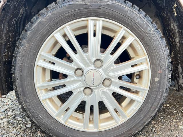 ムーヴコンテ Ｘ　リミテッド　４ＷＤ　車検Ｒ８年１２月２０日　スタッドレス装着済　パワーシート　スマートキー　キーフリー　社外オーディオ　社外ＡＷ　ダンロップ　冬タイヤ　ＷＩＮＴＥＲＭＡＸ（5枚目）