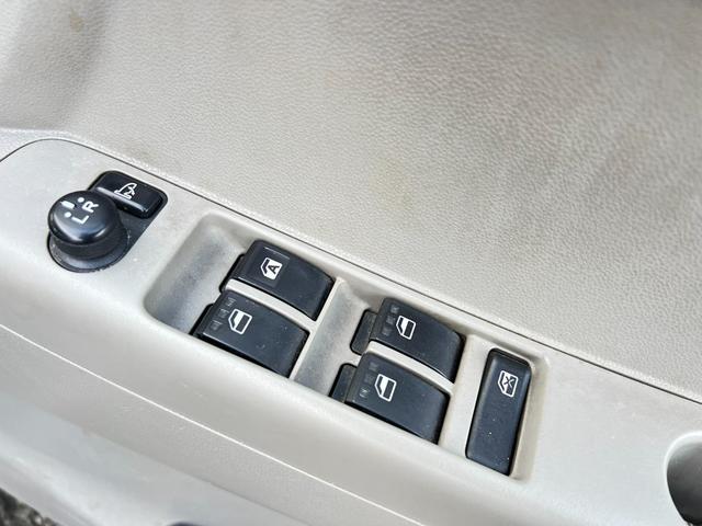 ムーヴコンテ Ｘ　リミテッド　４ＷＤ　車検Ｒ８年１２月２０日　スタッドレス装着済　パワーシート　スマートキー　キーフリー　社外オーディオ　社外ＡＷ　ダンロップ　冬タイヤ　ＷＩＮＴＥＲＭＡＸ（26枚目）