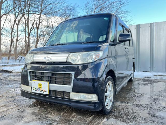 タント カスタムＶセレクション　４ＷＤ　スタッドレス装着　走行８万キロ　社外ＡＷ　オーバーヘッドコンソール　キーフリー　スマートキー　ディスチャージヘッドライト　ドアバイザー　フォグ（8枚目）