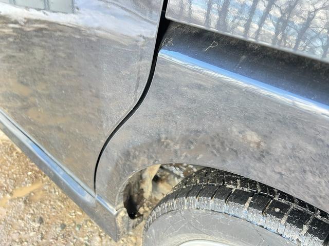 タント カスタムＶセレクション　４ＷＤ　スタッドレス装着　走行８万キロ　社外ＡＷ　オーバーヘッドコンソール　キーフリー　スマートキー　ディスチャージヘッドライト　ドアバイザー　フォグ（10枚目）