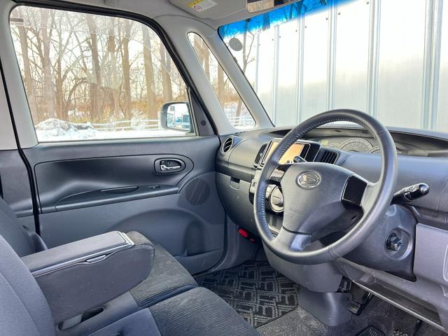 タント カスタムＶセレクション　４ＷＤ　スタッドレス装着　走行８万キロ　社外ＡＷ　オーバーヘッドコンソール　キーフリー　スマートキー　ディスチャージヘッドライト　ドアバイザー　フォグ（31枚目）