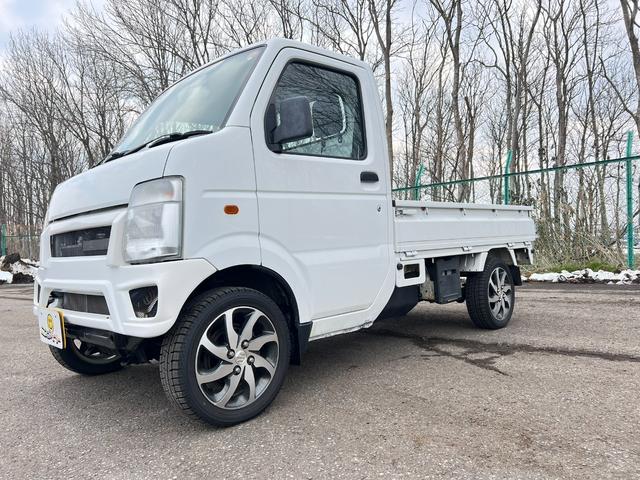 キャリイトラック KCエアコン・パワステ 3方開 4WD 車検R9年7月13日 走行2万キロ スタッドレス装着済 軽トラ オートマ エアコン パワステ 軽トラック 純正AW 冬タイヤ付 社外ディスプレイオーディオ エアロバンパー 修復歴なし(12枚目)