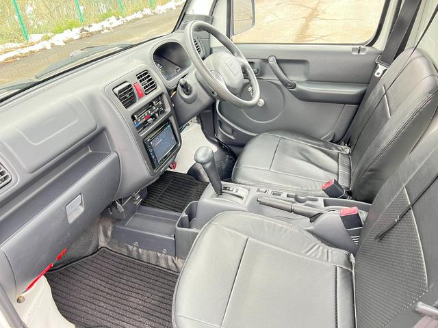 キャリイトラック KCエアコン・パワステ 3方開 4WD 車検R9年7月13日 走行2万キロ スタッドレス装着済 軽トラ オートマ エアコン パワステ 軽トラック 純正AW 冬タイヤ付 社外ディスプレイオーディオ エアロバンパー 修復歴なし(21枚目)