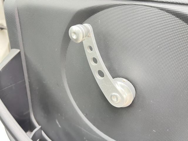 キャリイトラック KCエアコン・パワステ 3方開 4WD 車検R9年7月13日 走行2万キロ スタッドレス装着済 軽トラ オートマ エアコン パワステ 軽トラック 純正AW 冬タイヤ付 社外ディスプレイオーディオ エアロバンパー 修復歴なし(27枚目)